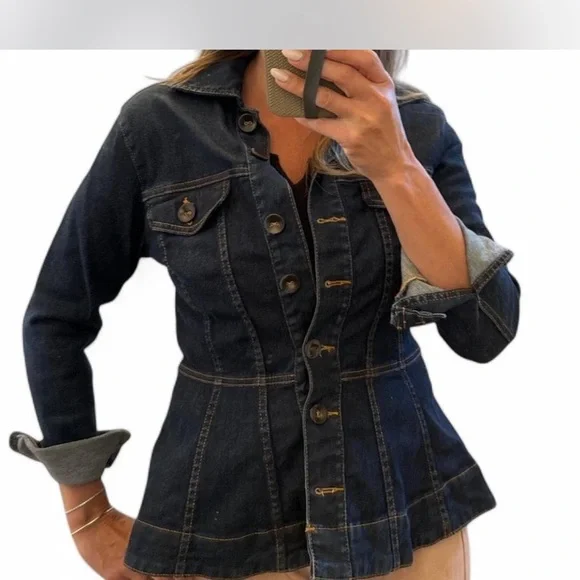 Women's Blue Denim Jacket - Picture 7 of 7